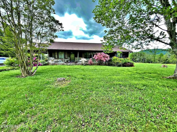 1217 Sharps Chapel Rd, Sharps Chapel, TN 37866