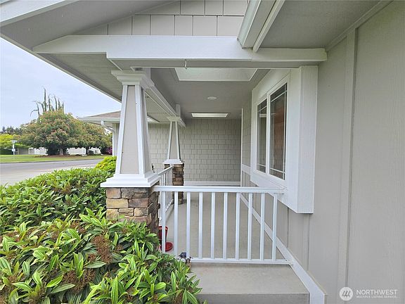 4th image of 880 N Minstrel Road