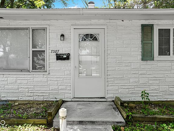 3rd image of 7387 E 54th St
