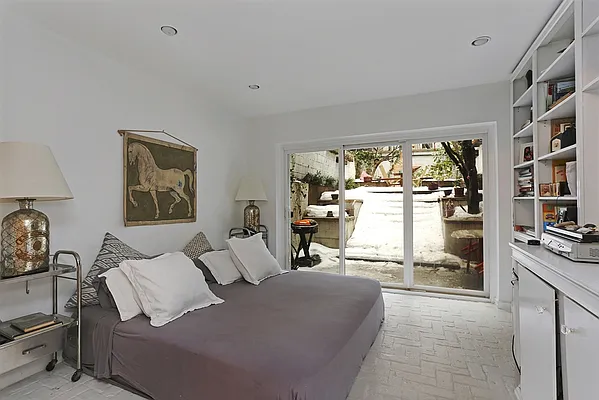 Rented by Corcoran | media 5