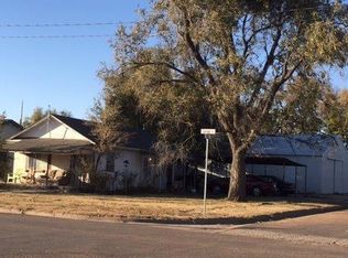 300 W Carson Ave, Sublette, KS 67877