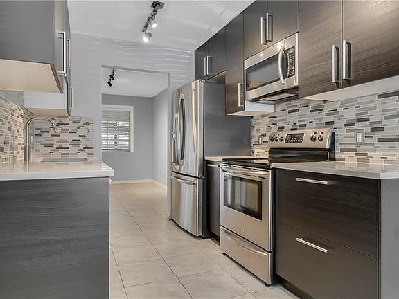 2nd image of 11746 Windbourne Ct