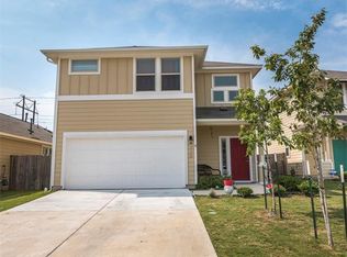 320 Triumph Rd, Buda, TX 78610