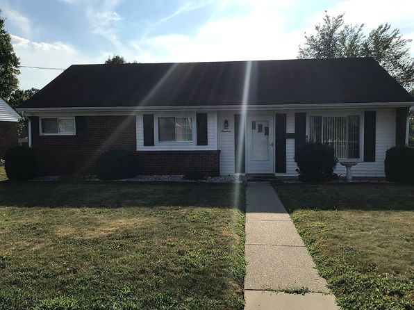 100 Monahan St