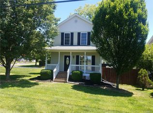 201 Lyde Ave, Louisa, VA