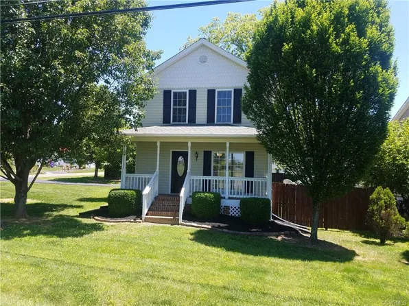 200 Fredericksburg Ave, Louisa, VA 23093
