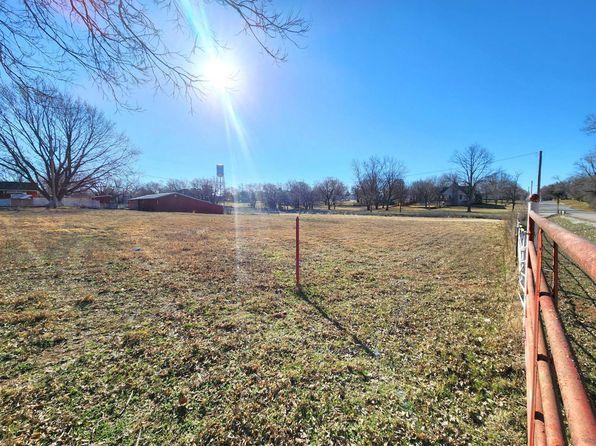 622 N Pennsylvania Ave, Anthony, KS 67003