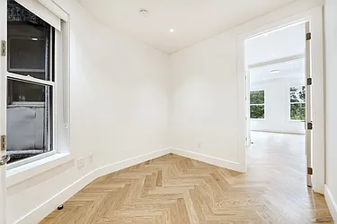 Rented by Akelius Real Estate Management