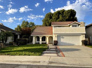 15 Skyline Ln, Pomona, CA 91766