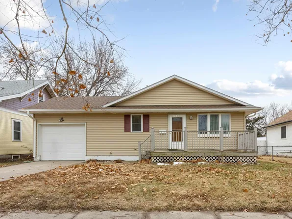 3203 Avenue E, Council Bluffs, IA 51501