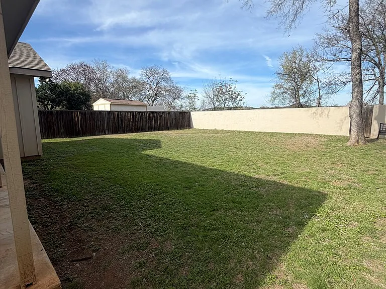 2408 Birkdale Ln — Photo 21