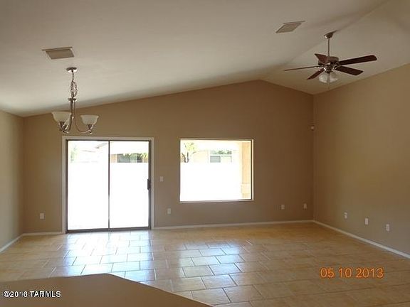 4th image of 4002 E Stony Meadow Dr