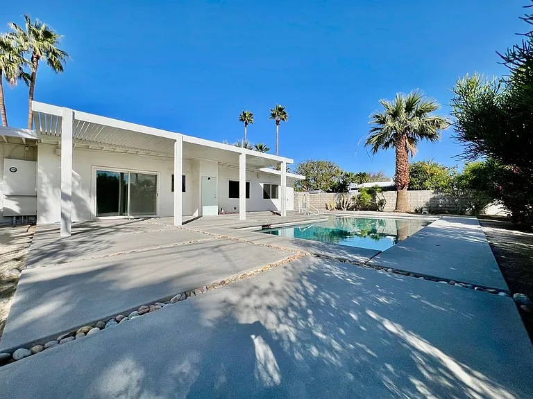 3663 E Paseo Barbara — Photo 26