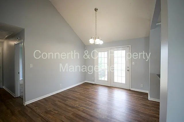 3766 Bret Dr — Photo 4