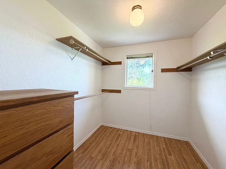 28811 Sound View Dr S — Photo 30