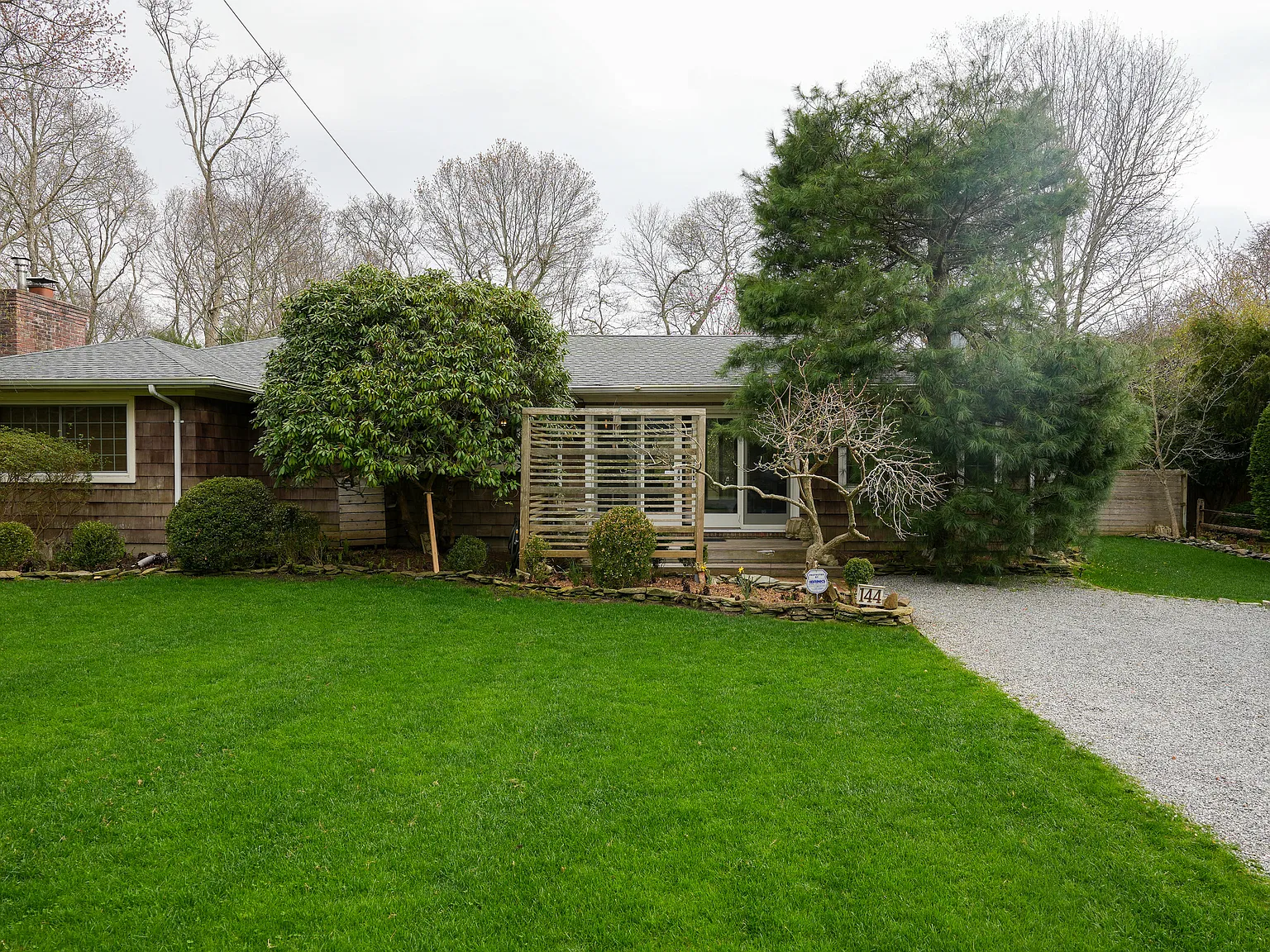 East Hampton Traditional — Photo 1