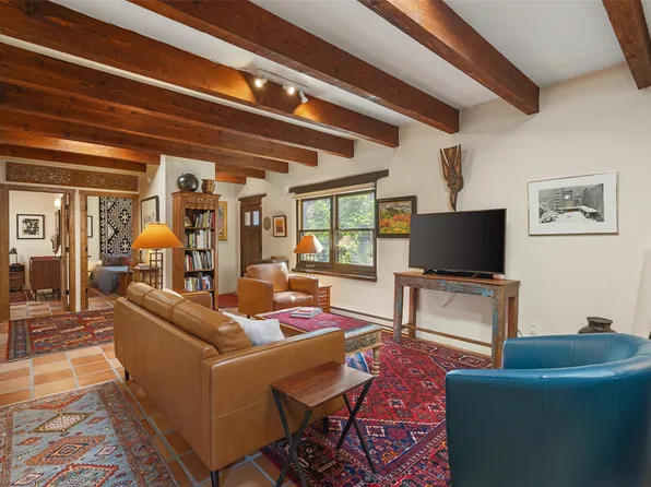 985 Agua Fria St Unit 111, Santa Fe, NM 87501