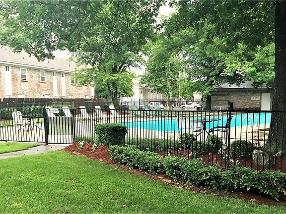 2nd image of 1900 N Garland Ave