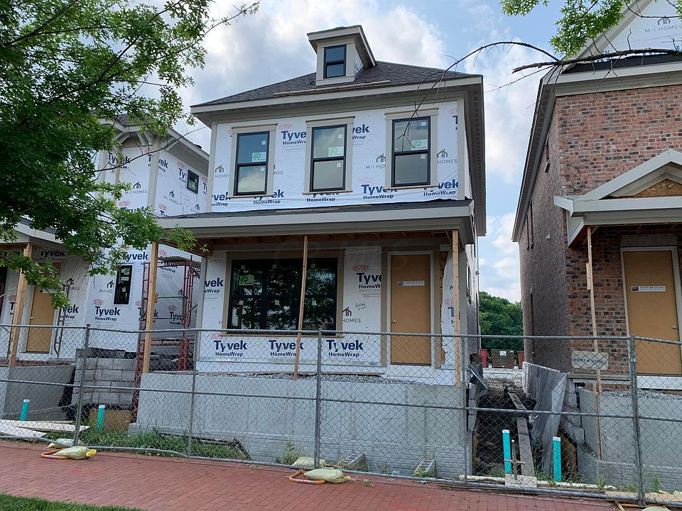 1st image of 938 W 1st Ave Lot 71