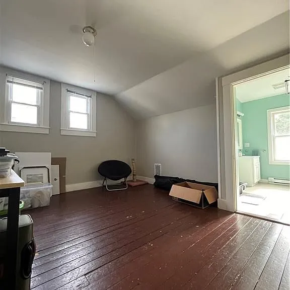 19 Pell St — Photo 16