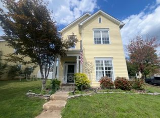 8123 Bud Henderson Rd, Huntersville, NC 28078