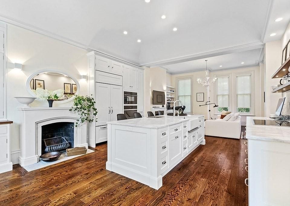 1st image of 57 Monmouth St #1