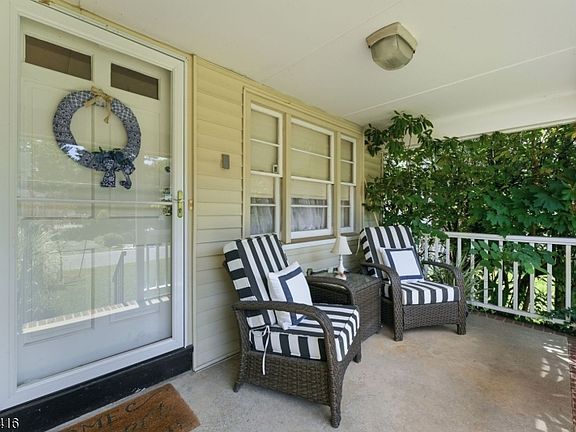4th image of 20 Wootton Rd