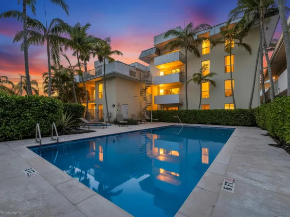 8950 SW 69th Court #311, Pinecrest, FL 33156