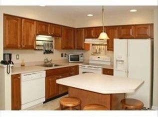 38 Jamestown Cir, Mays Landing, NJ 08330