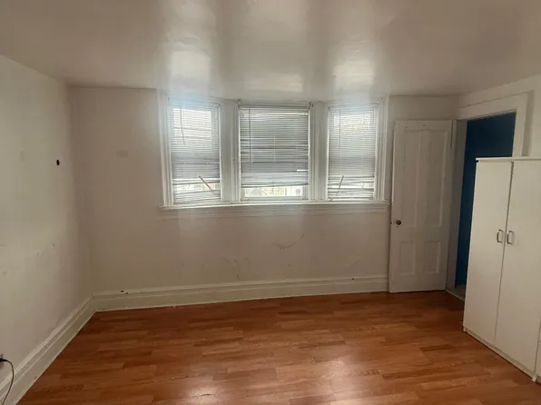 552 E 25th St Floor 3, Paterson, NJ 07514