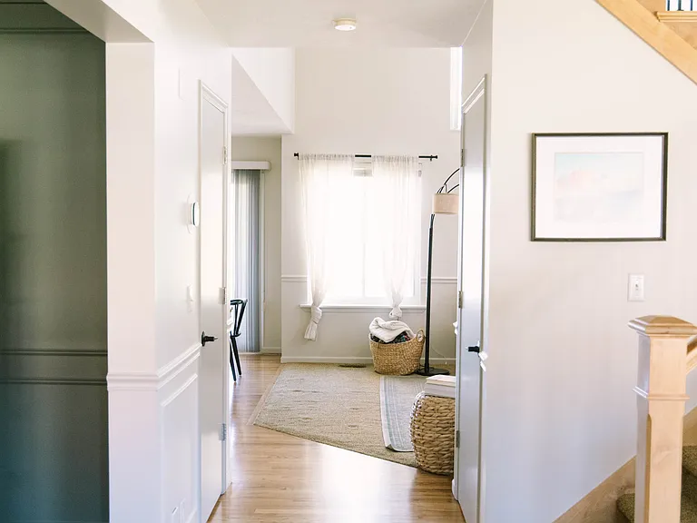 12032 S Bluff View Dr — Photo 10