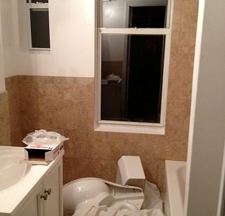 3rd image of 276 Kingsland Ave APT 1R