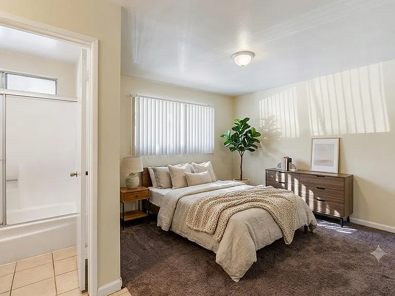 17516 Grand Ave #1 — Photo 13