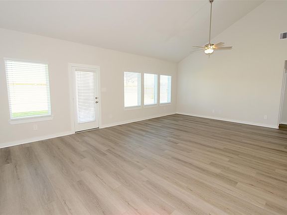 2nd image of 5518 Handlewood Ln