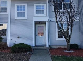 18 Kent Ct, Middletown, NY 10940