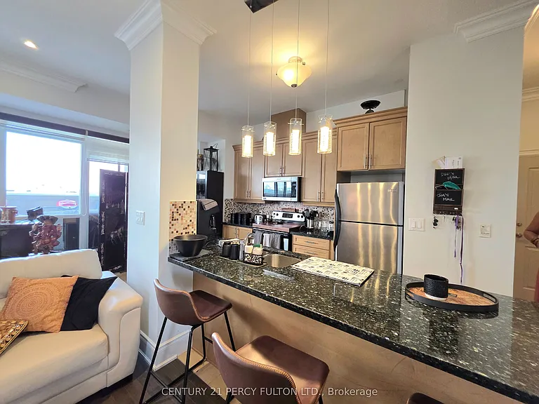 133 Wynford Dr #Penthouse 104 — Photo 11