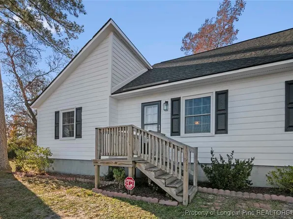 152 W Parkton Tobermory Rd, Parkton, NC 28371
