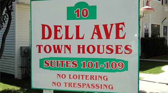 1st image of 10 Dell Ave
