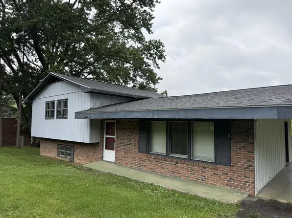 5046 B F Buchanan Hwy, Tazewell, VA 24651