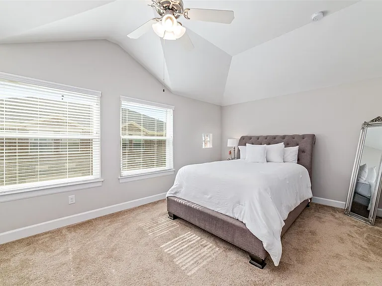 8705 Bryam St #1403 — Photo 15