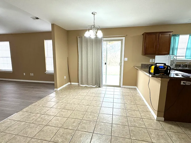 4209 Bold Venture Dr — Photo 5