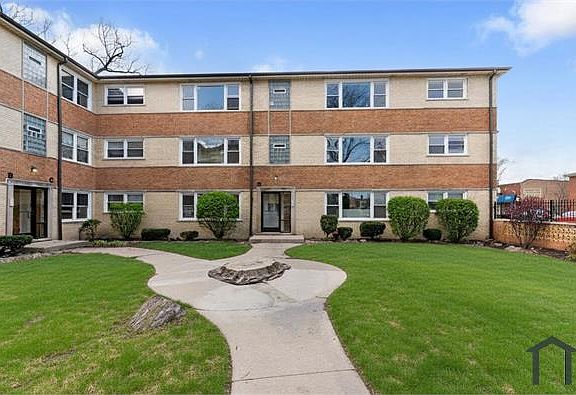 2nd image of 7900 S Merrill Ave #1C