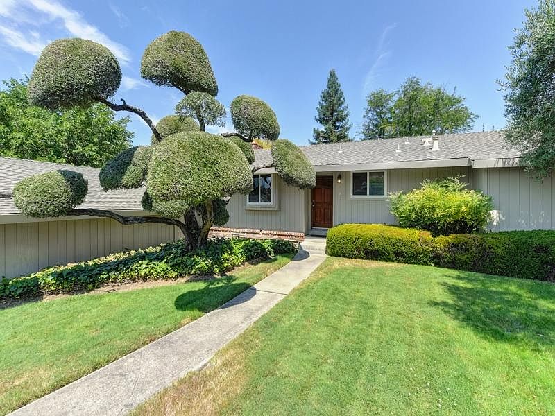 2nd image of 7781 Greenridge Way
