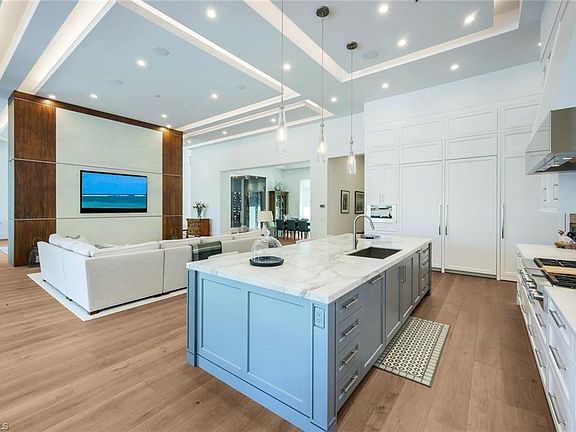 4th image of 2818 Thistle WAY