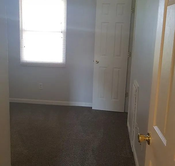 315 Green Valley Dr #64 — Photo 15