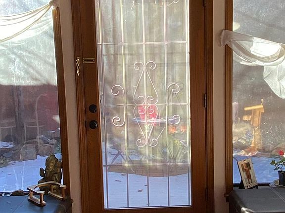 3rd image of 2070 Placita De Quedo