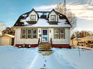 348 E Dodge St, Jefferson, WI 53549