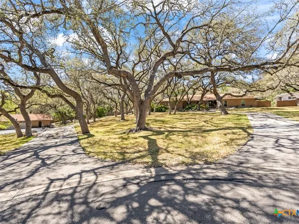 9106 Sundew Cir, San Antonio, TX 78266