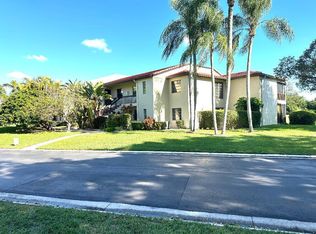 8305 Casa Del Lago #E, Boca Raton, FL 33433