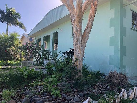 3rd image of 655 Strawberry Hill Est #Ki